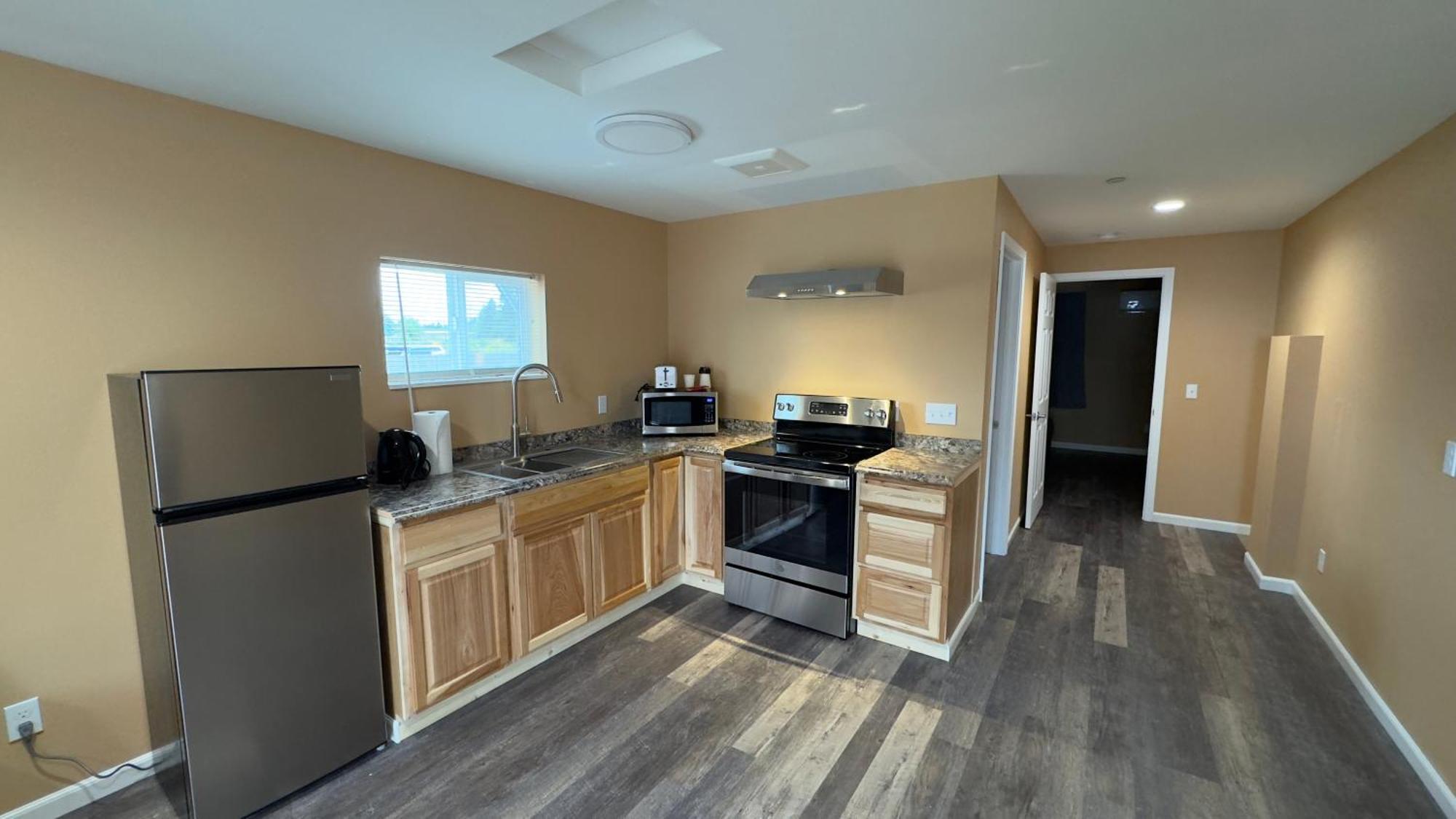 Far West Cabin-Tiny Homes Rental Forks Esterno foto